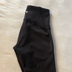 Lululemon leggings with mesh side